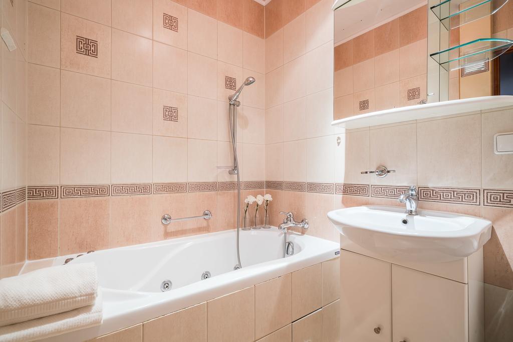Rentplanet - Apartament Teatralna Вроцлав Экстерьер фото