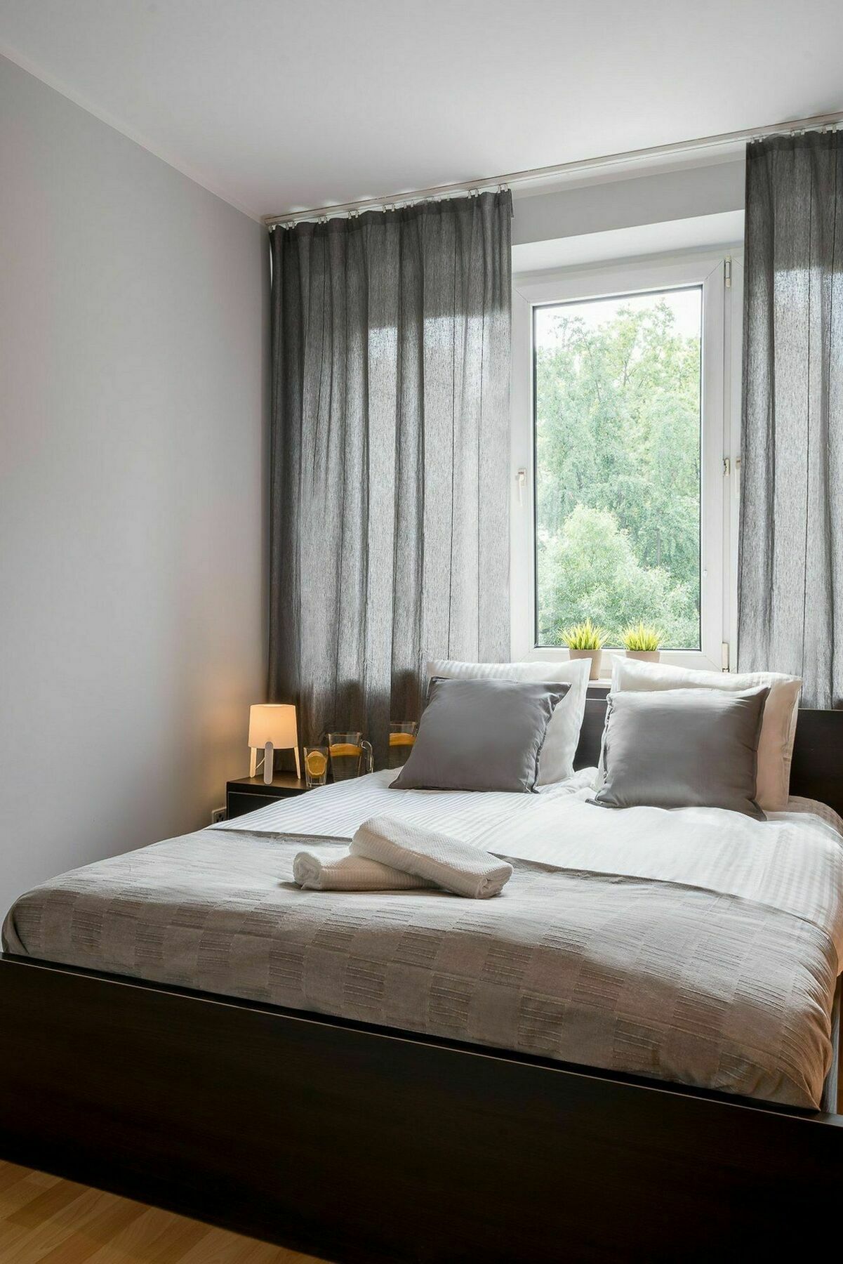 Rentplanet - Apartament Teatralna Вроцлав Экстерьер фото